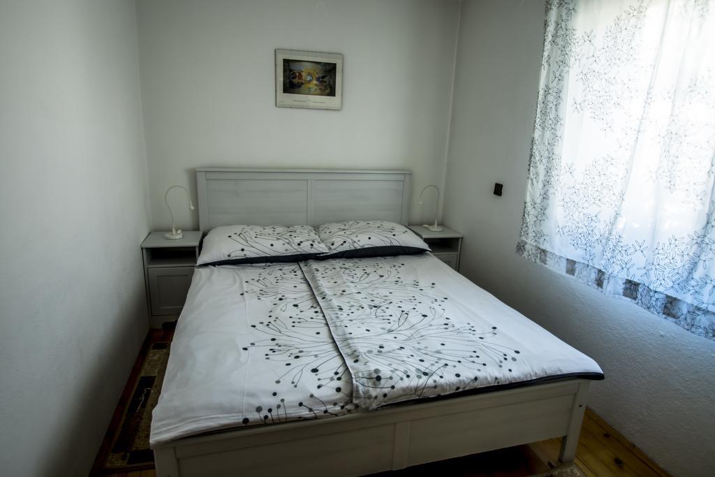 Apartments And Holiday Home Grohar Краньска Гора Экстерьер фото