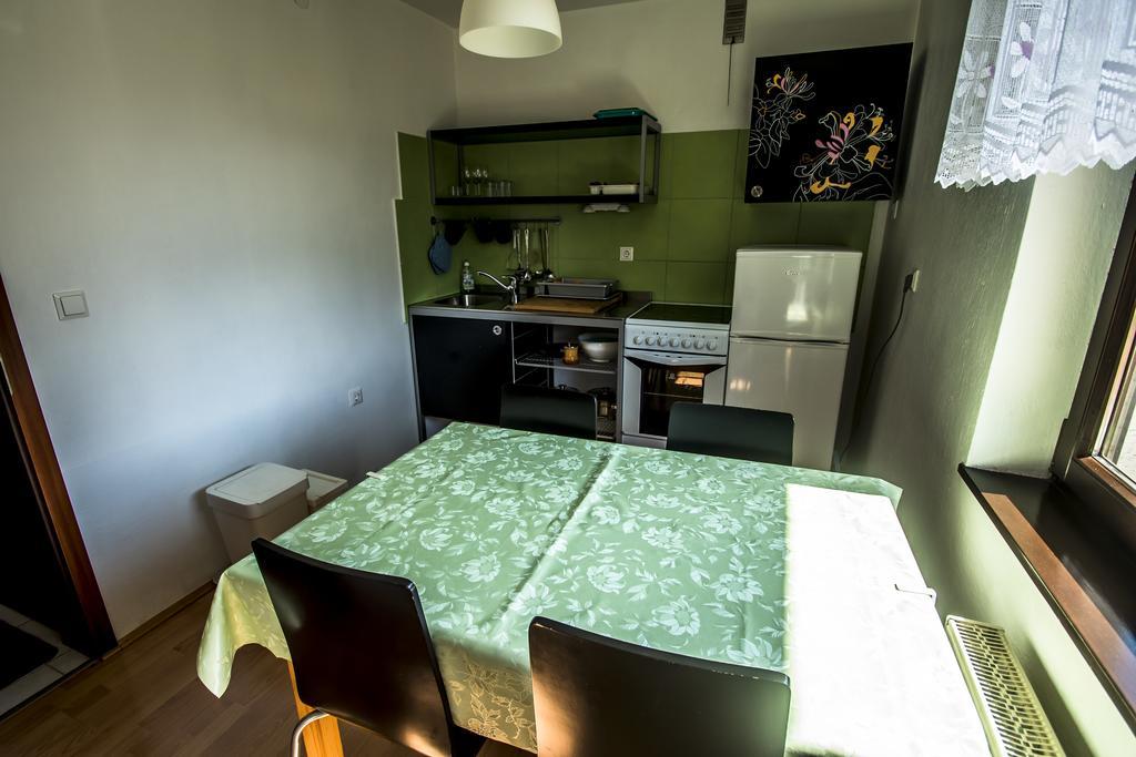 Apartments And Holiday Home Grohar Краньска Гора Экстерьер фото